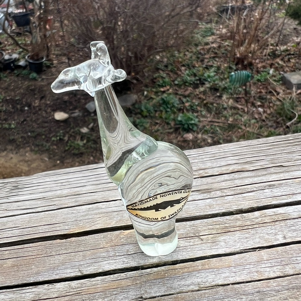 Kingdom of Swaziland Handmade NGWENYA Glass Giraffe 3” Height